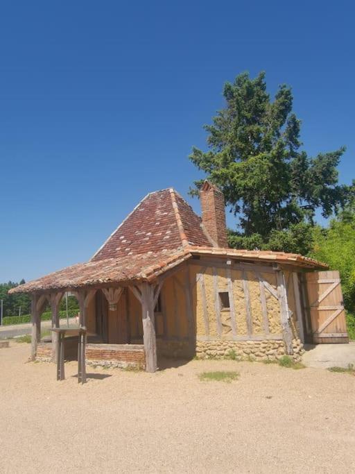 The Walnut Tree. Apartment Saint-Aulaye-Puymangou Luaran gambar